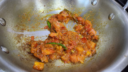 Cook tomatoes