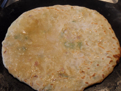 Cook aloo parantha