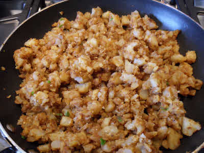 Potato stuffing is ready