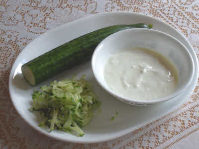 Raw ingredients for kheera raita