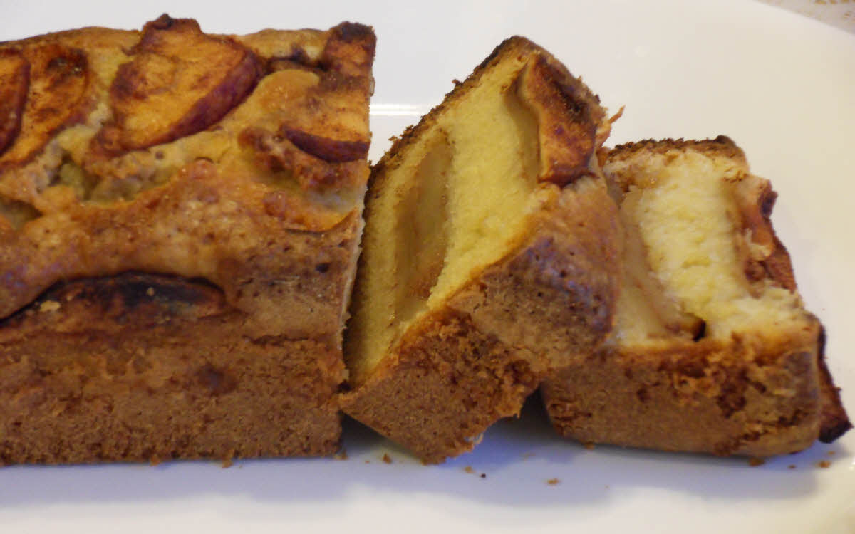 Apple Cake