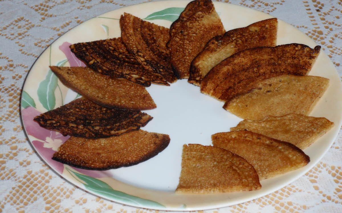 Aate Ka Meetha Cheela (Sweet Wheat Flour Crepes) EZPZ Cooking