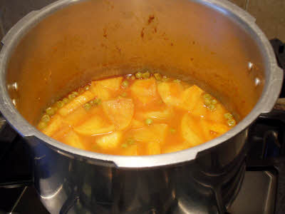 Shalgam Curry is ready