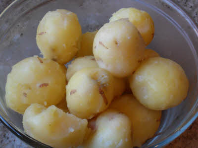 Boil aloo