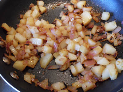 Cook potatoes for sabudana khichdi