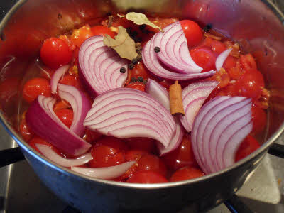 Boil vegetables for Tomato Soup