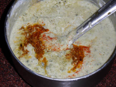 Bathue Ka Raita is ready to serve