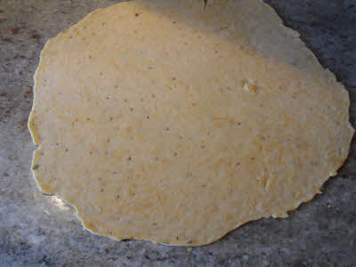 Roll the dough for papri