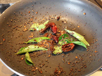 Prepare coconut chutney tempering