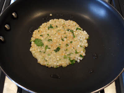 Cook Sabudana Thalipeeth