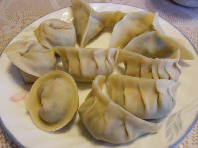 Make all Vegetable Momos/dumplings