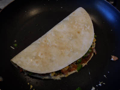 Fold tortilla