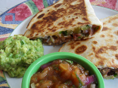 Vegetable quesadilla is ready