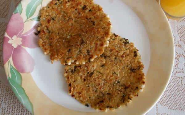 Sabudana Thalipeeth