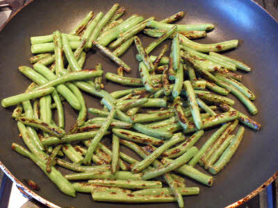 Saute green beans