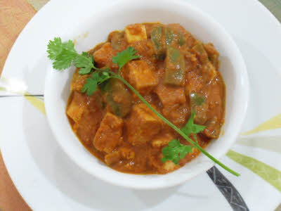 Paneer Capsicum Curry