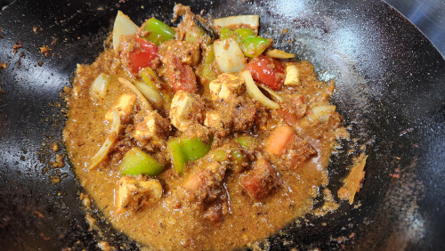 Cut paneer and capsicum