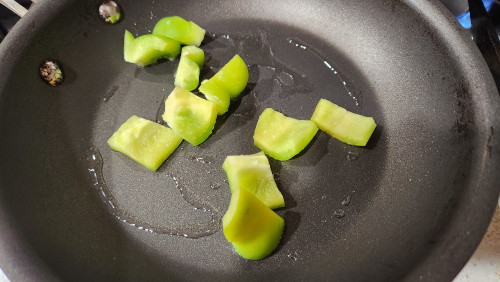 Cut paneer and capsicum