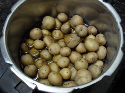 Boiled potatoes