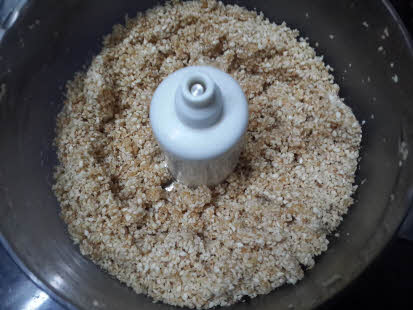 Gur til laddoo mixture is ready