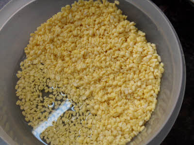 Soaked dal for Moong Dal Cheela