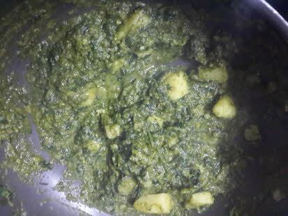 Palak Methi Potato Curry is ready