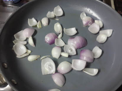 saute onions for Paneer Do Pyaza