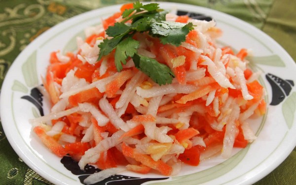 Radish, Carrot, Tomato Salad