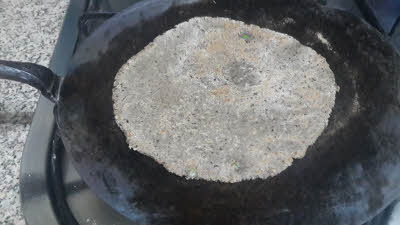 Cook kuttu parantha