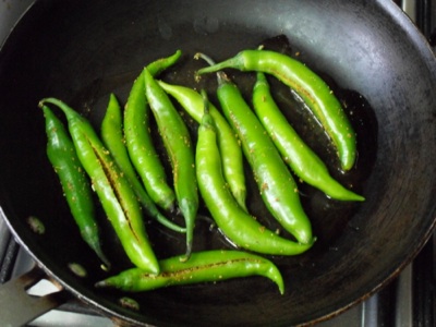 Cooking stuffed chillies