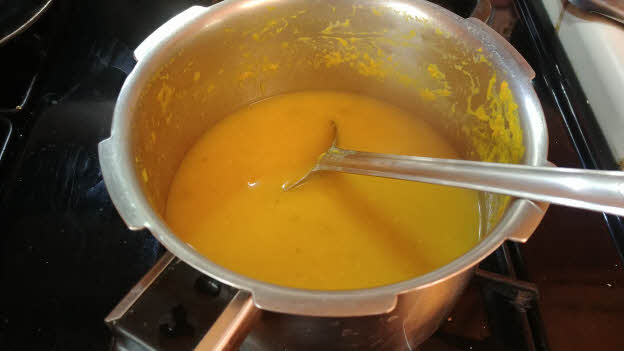 Cooked dal