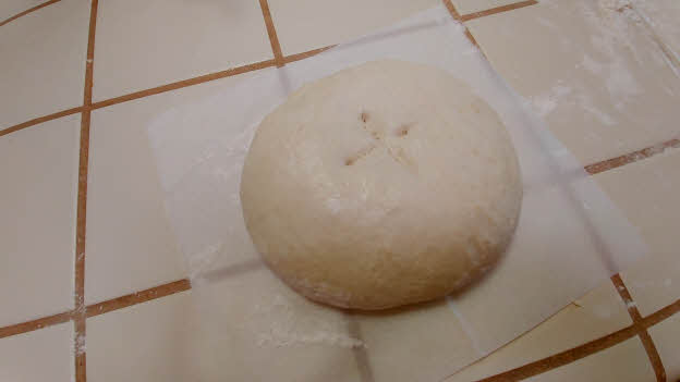 Prepare the dough ball