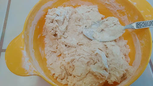 Make pizza dough