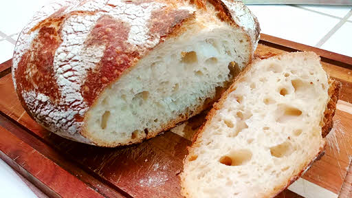 Sourdough bread is ready to be cut and served