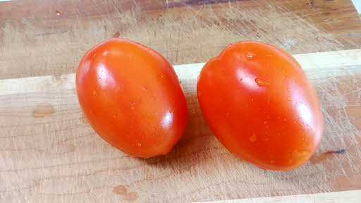 raw tomatoes