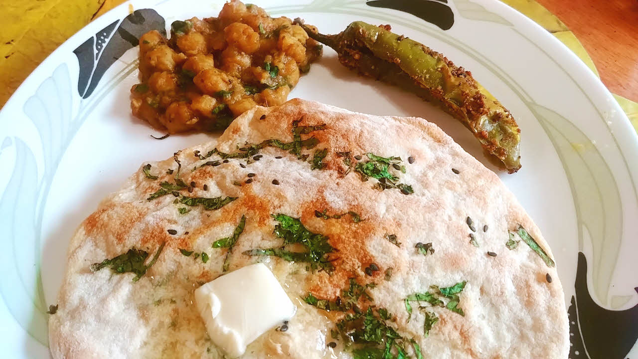 Stuffed Kulcha