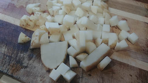 Cut potatoes