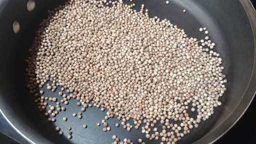 Roast dhaniya seeds