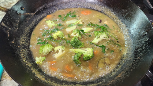 Cut paneer and capsicum